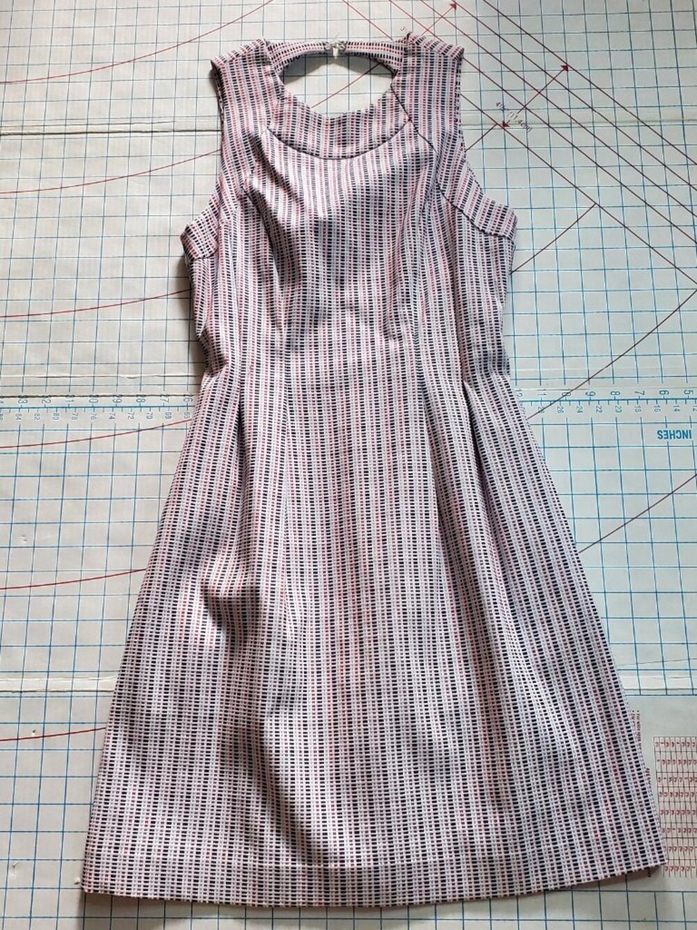 RW & Company Sheath Dress Women's Size Medium Stretchy Fitted Lined Plaid